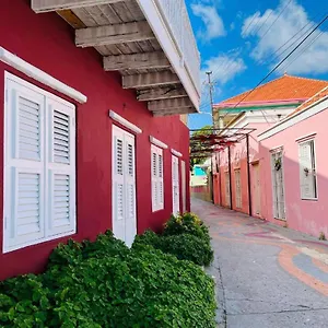 Catherine , Willemstad Curacao